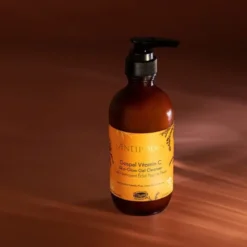 Antipodes Gel nettoyant éclat à la vitamine C Gospel - 200 ml
