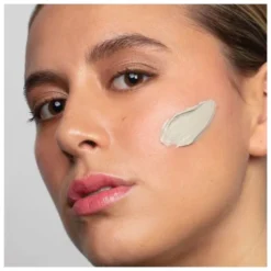 Antipodes Halo Masque Visage Éclat À La Boue Volcanique - 75 g