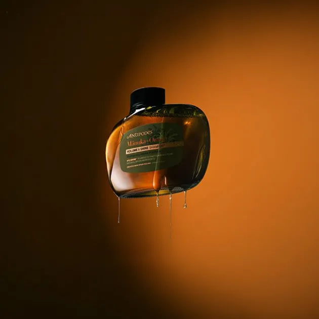 Antipodes Shampoing Volume et Brillance Mānuka et Orange - 340 ml