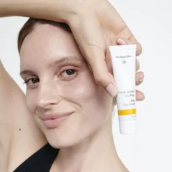 Dr. Hauschka Crème de jour à la rose - 30 ml