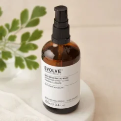 Evolve Beauty Nettoyant visage Daily Detox - 100 ml