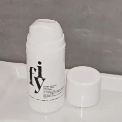 FYI Cosmetics Nettoyant-démaquillant Super Smooth Gel-to-Milk - 100 ml