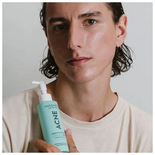 Madara Cosmétiques Nettoyant purifiant Sebum Control ACNE - 140 ml