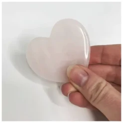 Mon Corner B Gua sha cœur en quartz rose