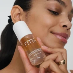 RMS Beauty Brume bi-phasée SuperSerum Hydrating Mist